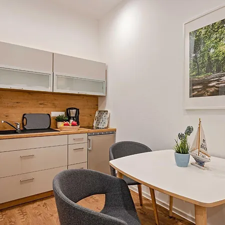 Naturcampingplatz  Am  Ostseebad * Ückeritz