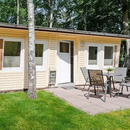 Naturcampingplatz  Am  Ostseebad *